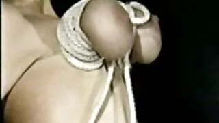Kira Rose renunță la actul sexual Interrasial. poze cu femei goale xxx