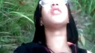 Jade joacă cu vibrator în fața camerei. poze cu fete gole