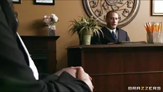 Negrii în pat cu o fată albă. imagini femei nud