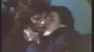 Elvira și Erica imagini femei goale e: reciprocă Pasarica saruta.