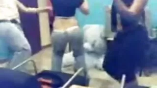 Femeie italiană care face sex cu o imagini fete goale camionetă.